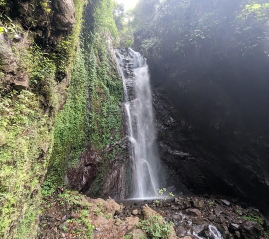 Yeh Mampeh Waterfall